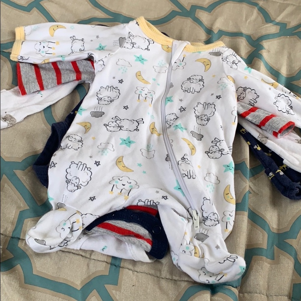 Long sleeve body suits